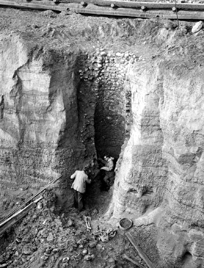 Caves Inn